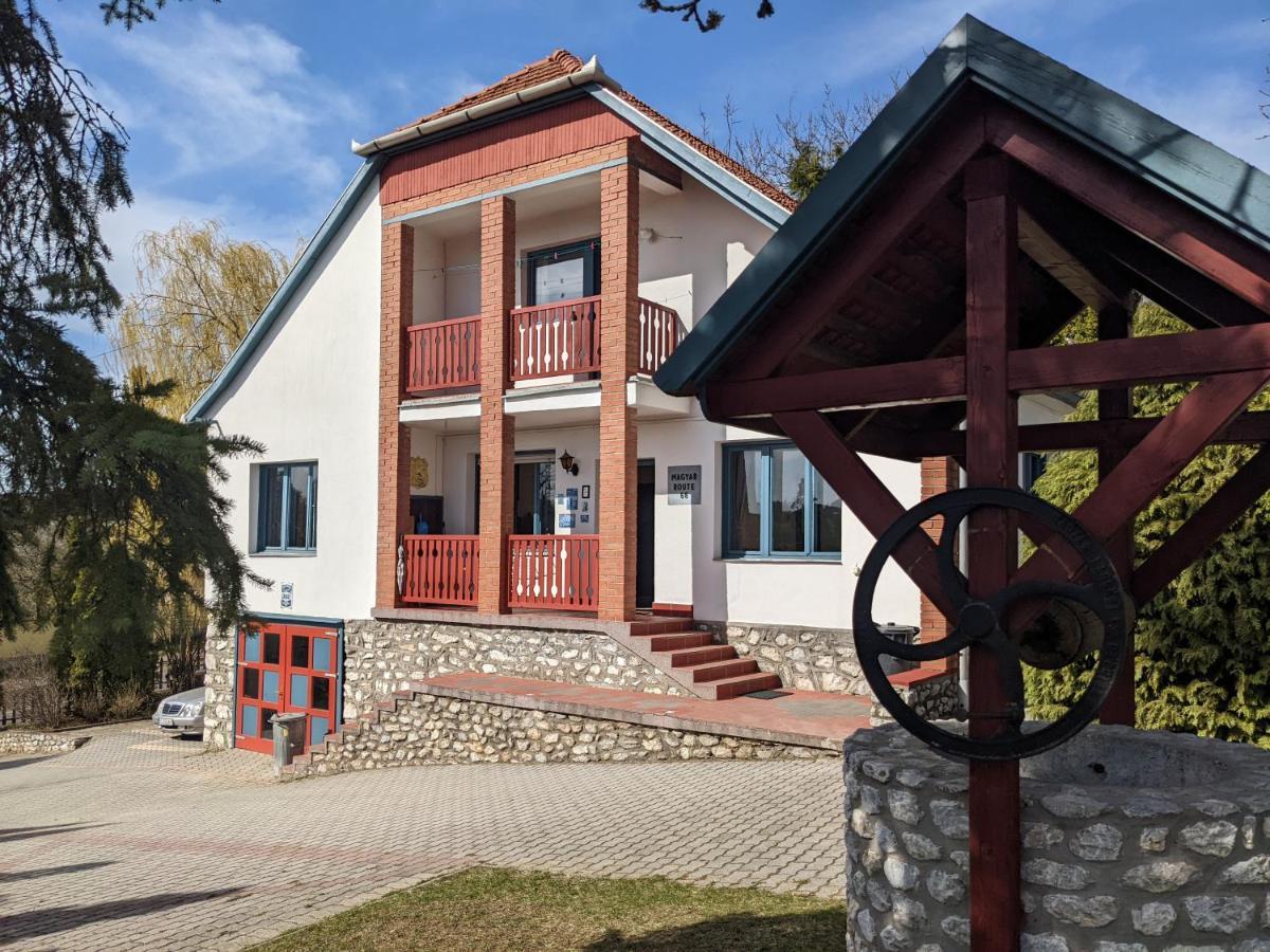 Guest House Magyar Route 66 Szilvasvarad Bagian luar foto