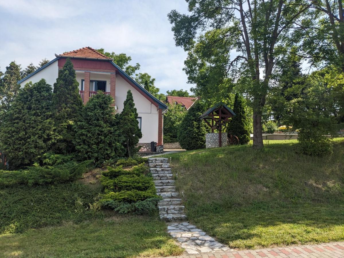 Guest House Magyar Route 66 Szilvasvarad Bagian luar foto