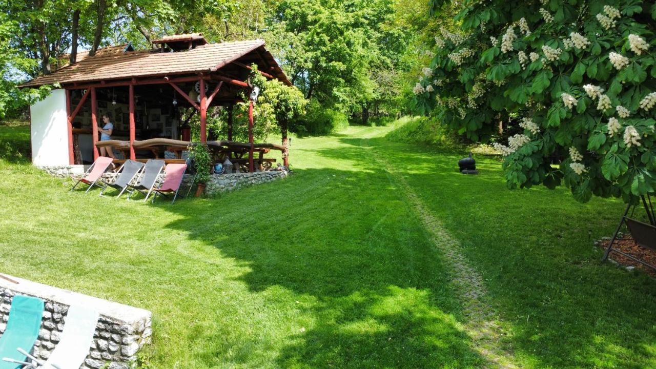 Guest House Magyar Route 66 Szilvasvarad Bagian luar foto